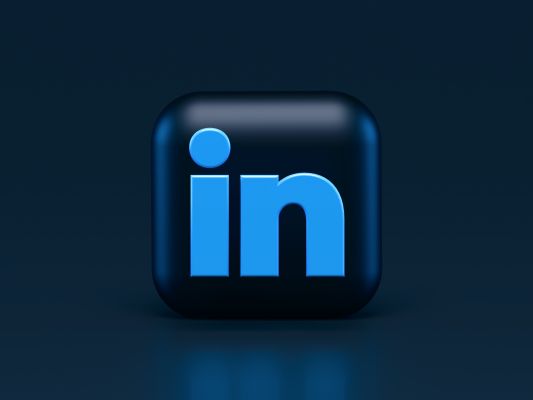 SUIVEZ-NOUS SUR LINKEDIN !